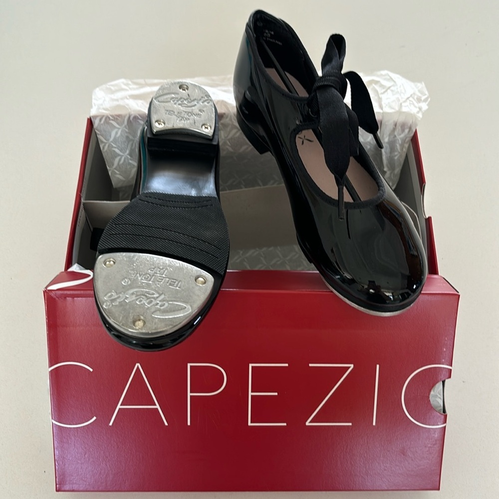 Capezio black patent leather tap shoes